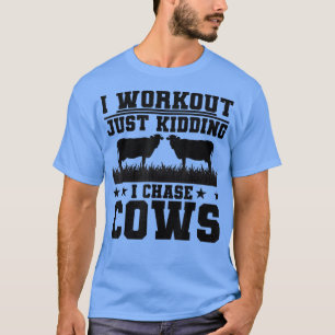 Ich trainiere einfach, wie ich Kuhzüchter jage T-Shirt