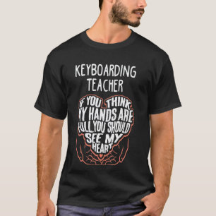Ich trainiere Tastatur Superhelden - Lehrer Grafik T-Shirt