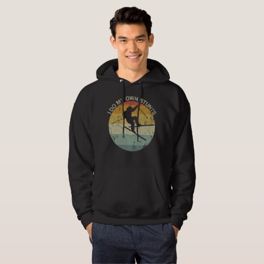 Ich tue meine eigenen Stunts Skifahrer-Verletzunge Hoodie (Vorne ganz)