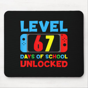 Ich überlebte 67 Tage Schule Bruh Schüler Sechs Si Mousepad