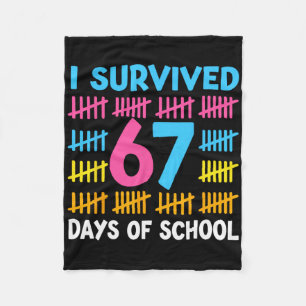 Ich überlebte 67 Tage Schule Lustig 67 Meme Teen B Fleecedecke