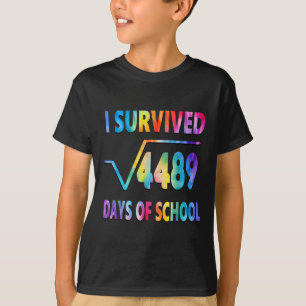 Ich überlebte 67 Tage Schule Quadratwurzel 4489 Ma T-Shirt