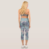 Ich überlebte das Blaue Virus Capri Leggings (Rückseite)