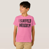 Ich überlebte das Kindergartenhemd T-Shirt (Vorne ganz)