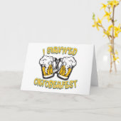 Ich überlebte das Oktoberfest Karte (Gelbe Blume)