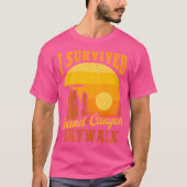 Ich überlebte den Grand Canyon Skywalk Wandergebie T-Shirt (Vorderseite)