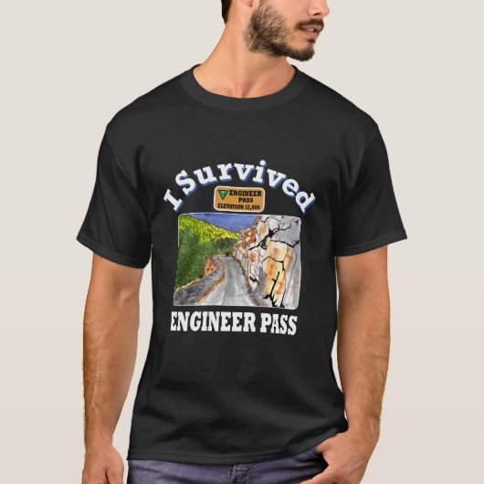 Ich überlebte den Ingenieur-Pass, Ouray, Colorado T-Shirt (Vorderseite)