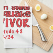 Ich überlebte den NYC Erdbeben Quake Tri Staat 202 Geschirrtuch (Viertel Falte)