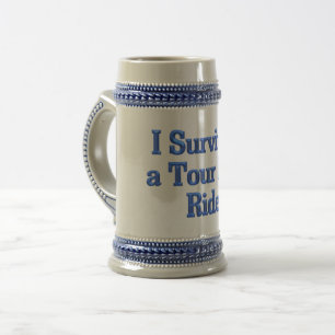 Ich überlebte einen Tour Bus Ride stein Bierglas