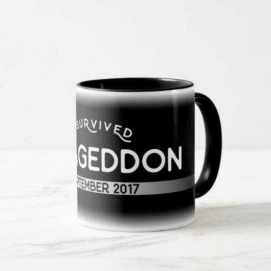Ich überlebte Irmageddon Tasse (VorderseiteRechts)