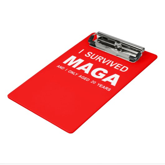 Ich überlebte MAGA Mini Klemmbrett (Gewinkelt3)