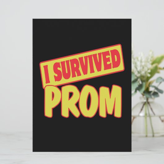 ICH ÜBERLEBTE PROM EINLADUNG (Stehend Vorderseite)