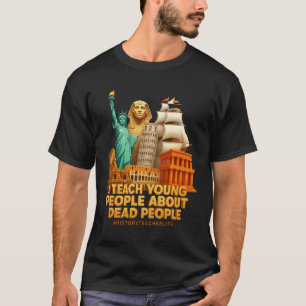 Ich unterrichte junge Leute über den Tee der Toten
