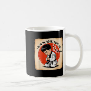 Ich verbeuge mich im Zweifel und trete zurück Kaffeetasse