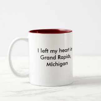 Ich verließ mein Herz in Grand Rapids, MIch. Zweifarbige Tasse