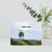 Ich vermisse dich Funny Sheep Ewe Postkarte (Stehend Vorderseite)
