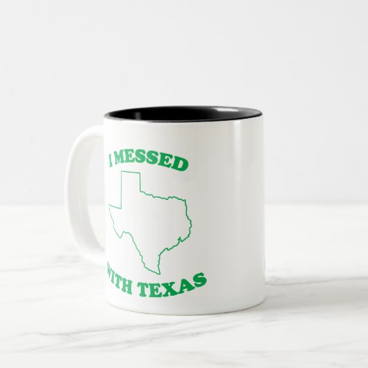 Ich verwirrte mit Texas Zweifarbige Tasse (Vorderseite Links)