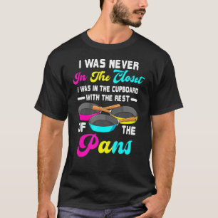 Ich war mit der Erholung der Pans Pa im Schrank T-Shirt
