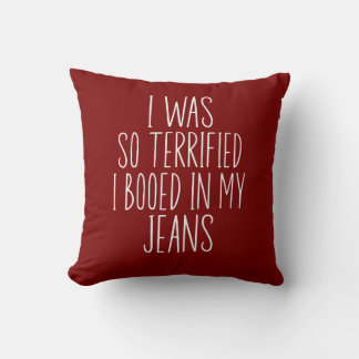 Ich war so verängstigt, dass ich in meine Jeans ge Kissen