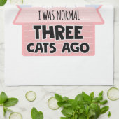 Ich war vor drei Katzen normal Geschirrtuch (Gefaltet)