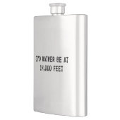 Ich wäre eher auf 3.000 Meter Flachmann (Links)