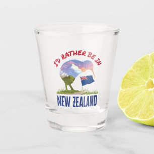 Ich wäre eher in Neuseeland Schnapsglas