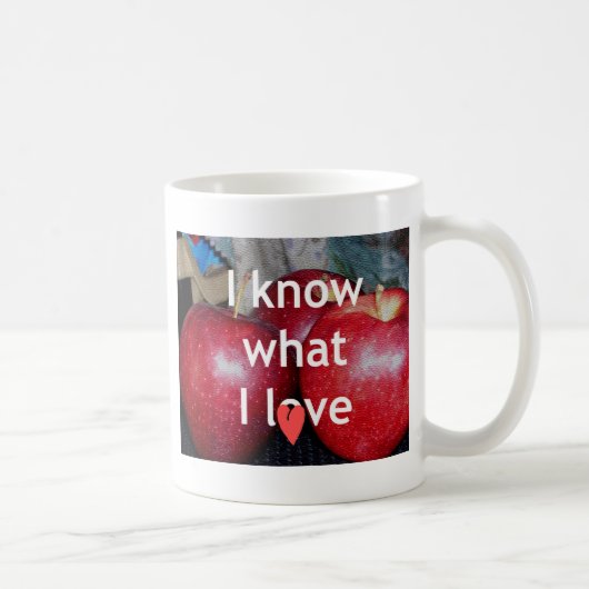 "Ich weiß, was ich Liebe" - Design mit Apple-Thema Kaffeetasse (Rechts)