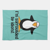 Ich werde von den Idioten umgeben! Lustiger Geschirrtuch (Horizontal)