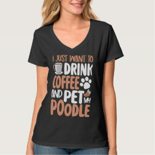 Ich wollte nur, Kaffee zu trinken und Latex zu tri T-Shirt