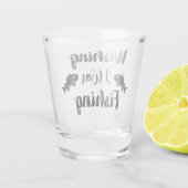 Ich wünschte, ich wäre ein lustiges Zitat Schnapsglas (Rückseite)