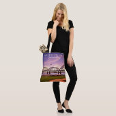 Iconic hundertjährige Brücken-große Tasche Iowas (Am Model)