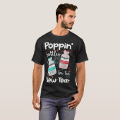 Icu Nurses New Year Eve Outfits Pn Bottles Cu Er N T-Shirt (Vorne ganz)