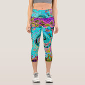 Icy Aqua Blue Groovy Abstrakt Retro Liquid Swirl Capri Leggings (Vorderseite)