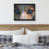 Icy Blue Canine Eyes Leinwanddruck (Insitu (Schlafzimmer))