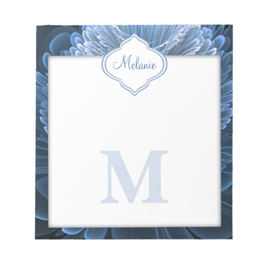 Icy Blue Floral Monogram Notizblock (Vorderseite)