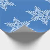 Icy Blue Frozen Winter Frostige Schneeflocken Weih Geschenkpapier (Ecke)