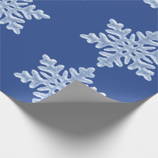 Icy Blue Frozen Winter Frostige Schneeflocken Weih Geschenkpapier (Ecke)