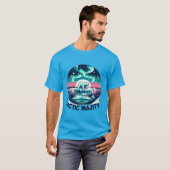 Icy Blue Retro Polar Bear Arctic Majestät T-Shirt (Vorne ganz)