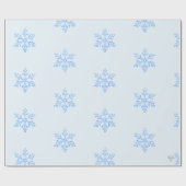 Icy Blue Snowflake Pattern on Pale Blue Background Geschenkpapier (Flach)
