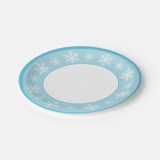 Icy Blue Winter Wonderland Snowflake Pappteller (Schrägansicht)