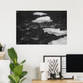 Icy Rocks im Fluss Poster (Heimbüro)