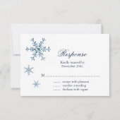 Icy Winter Snowflake Wedding RSVP Karte (Vorderseite)