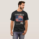 I'd Rather Be Farming Distressed American Flag Fun T-Shirt (Vorne ganz)