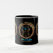Idabel Oklahoma Total Solar Eclipse 2024 Cat Lover Zweifarbige Tasse (Mittel)