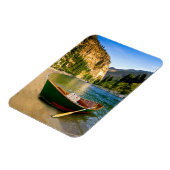 IDAHO, Fischerboot auf einem Sandstrand Magnet (Linke Seite)