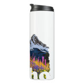 Idaho-Form mit Berg und Wildblumen Thermosbecher (Nach rechts gedreht)