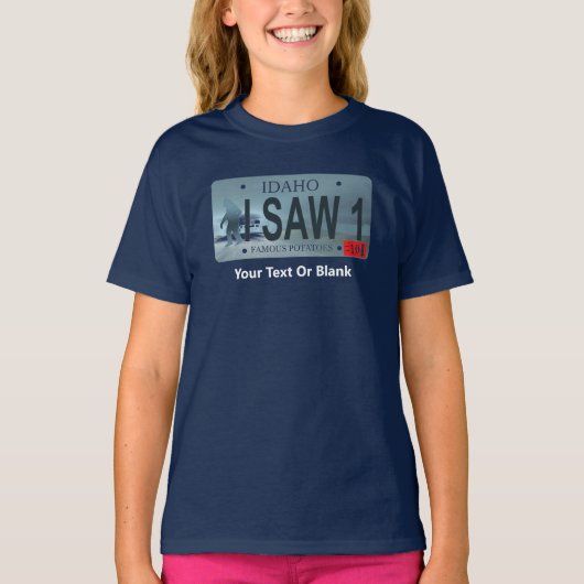 Idaho "I Saw 1" Sasquatch License Plate T-Shirt (Vorderseite)
