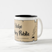 Idaho Notary Public Scroll Feather Quill Zweifarbige Tasse (VorderseiteRechts)