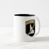 Idaho-Staats-Polizei Zweifarbige Tasse (VorderseiteRechts)