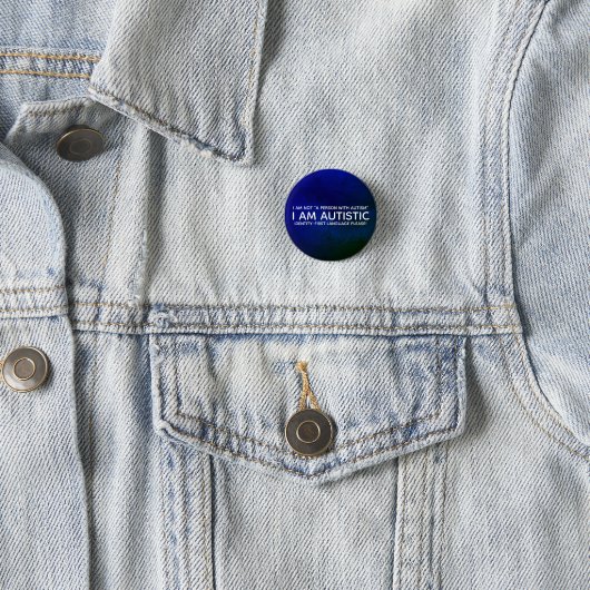 Identity-First-Autistic Button (Beispiel)